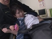 無碼流出唯井真尋 嫩妹被多位男同學啪啪
